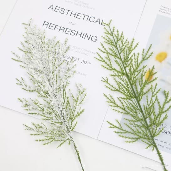 Simulated Christmas pine and cypress branches, artificial pine and cypress branches, Christmas plant DIY decoration, Christmas crafts ornaments