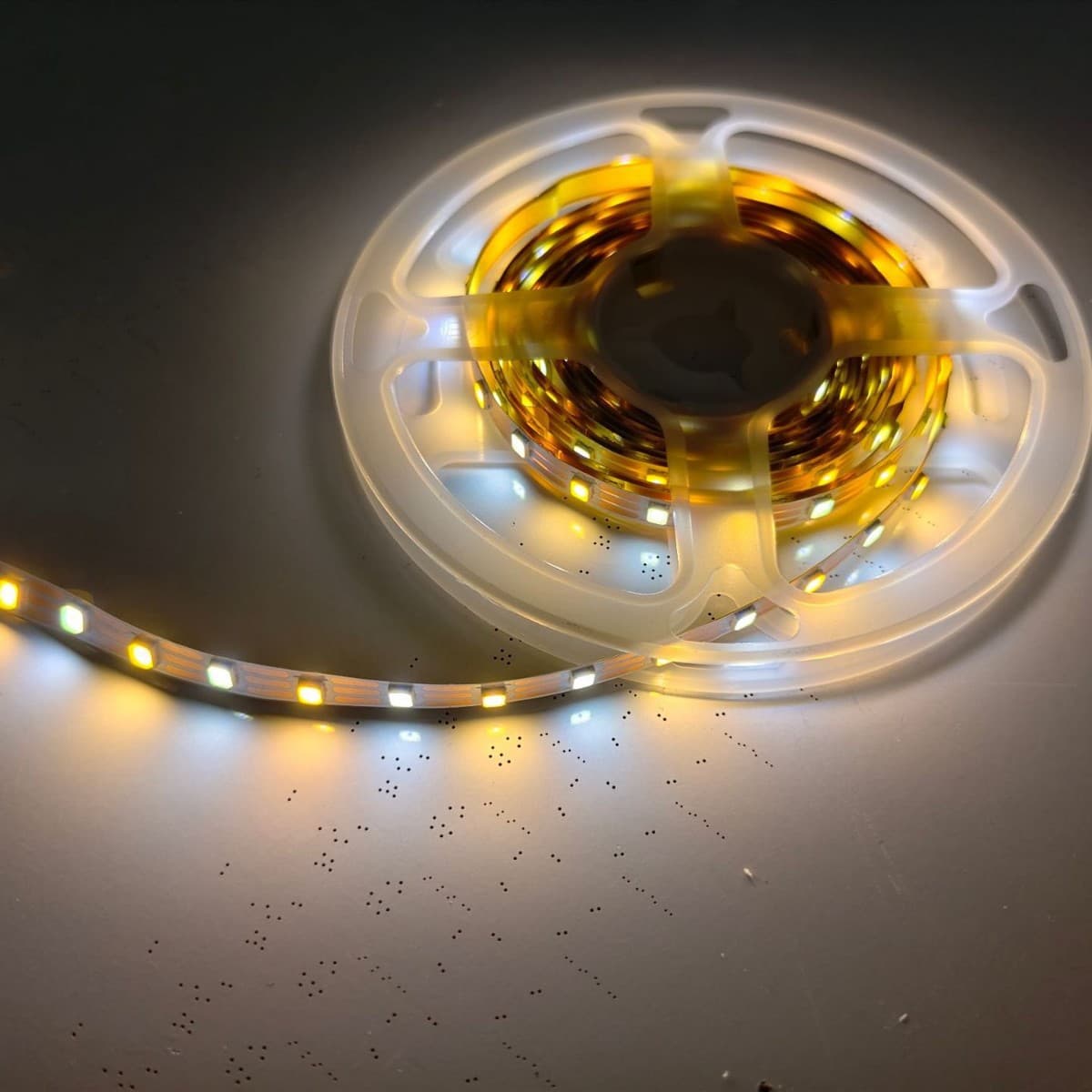 3V6 Wide Two-Color 60 Lights 80 Lights 100 Lights Cosmetic Mirror Light Strip, Specially Produced for Wenzhou and Jinhua Cosmetic Mirror Production