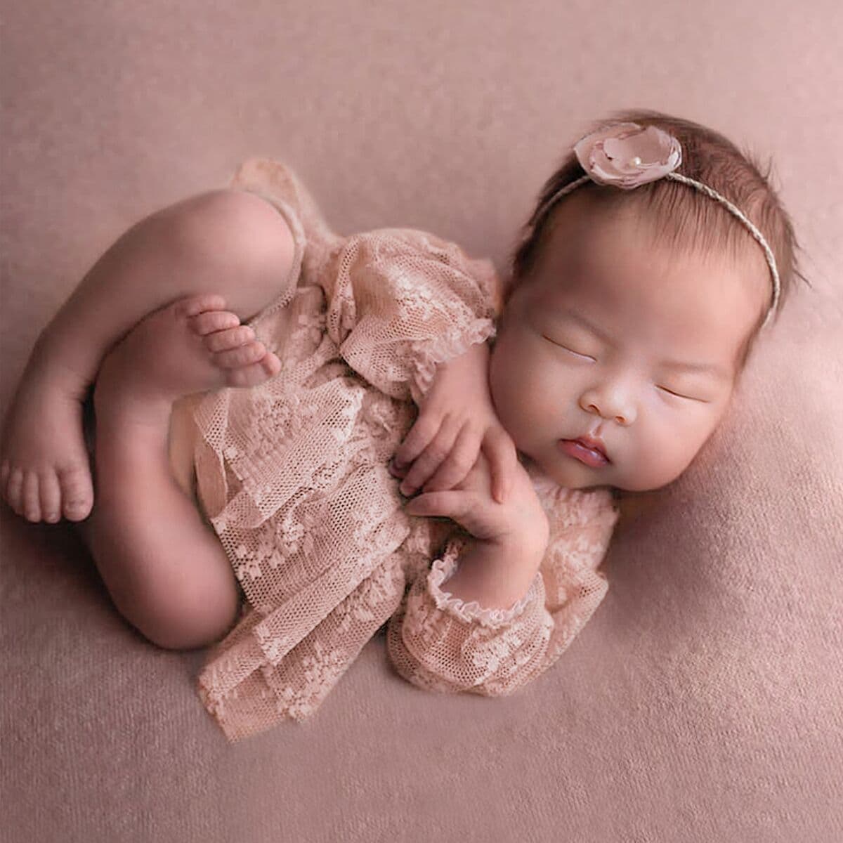 Cross-border Europe and America newborn baby photography clothing infant lace trim romper dress two-piece set photo shoot costume