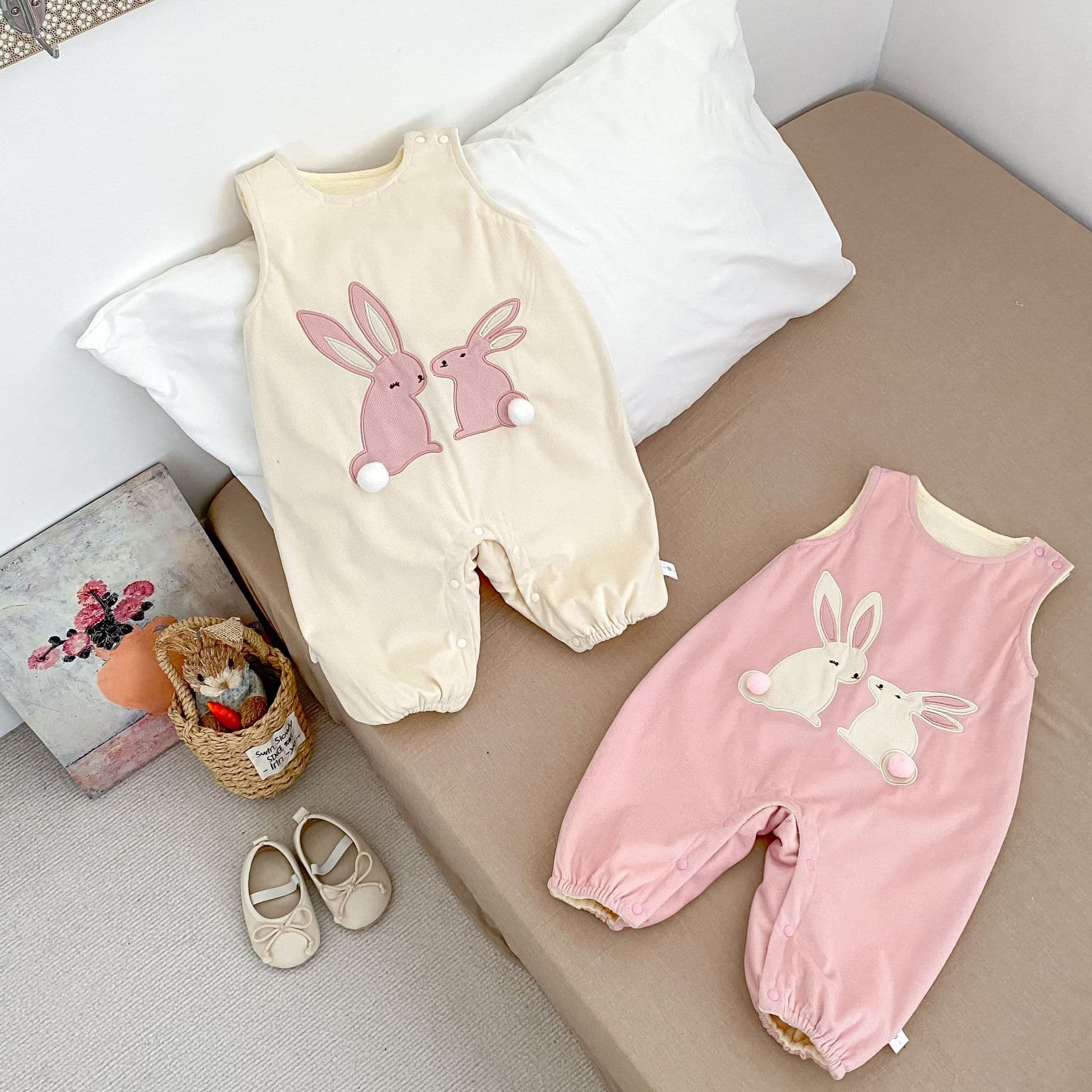 Baby Sleeveless Cartoon Cute Jumpsuit Children's Clothing Autumn and Winter Plus Velvet Baby Vest One-Piece Romper Suit