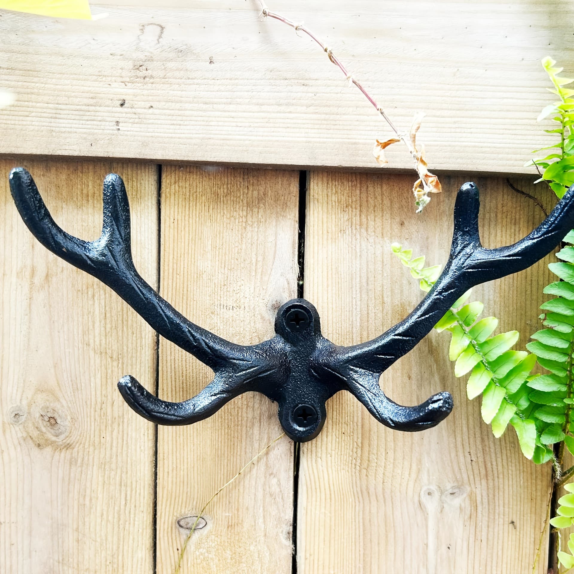 Cross-border retro cast iron antlers wall-mounted clothes hooks clothes hanger storage rack wall country style wall-mounted hooks
