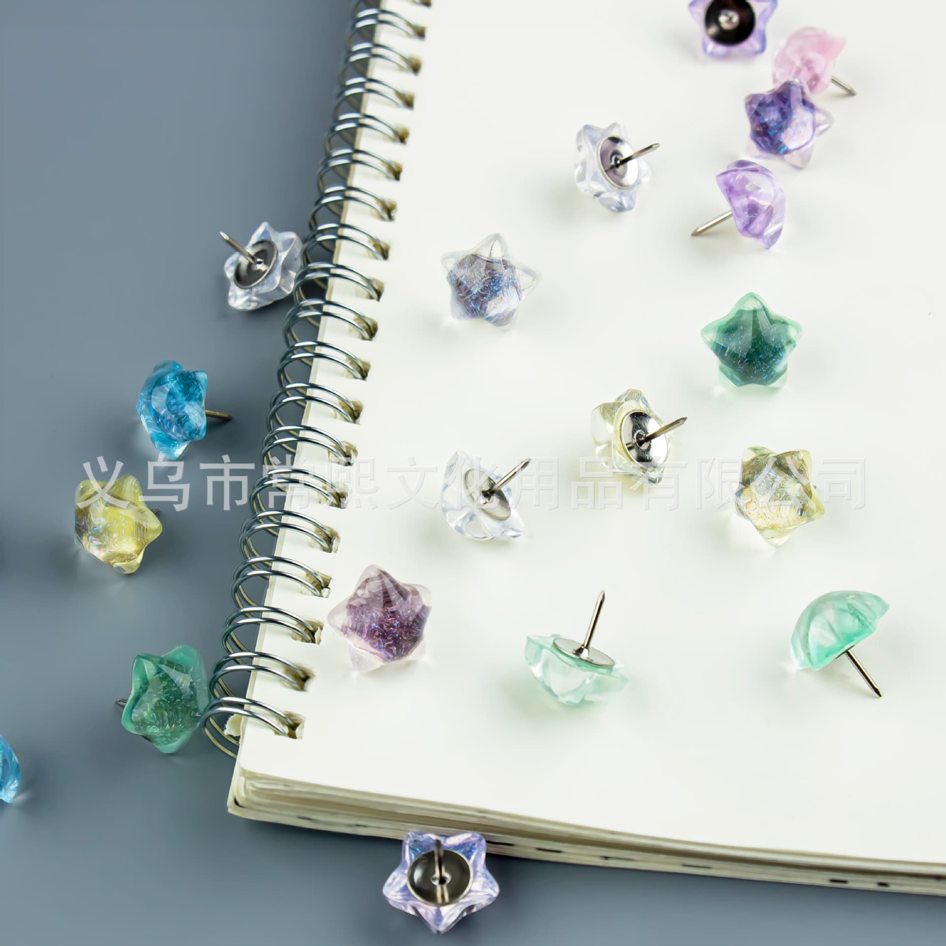Cross-border multi-color transparent glitter star push pins sequin creative push pins office decoration flat head push pins wholesale