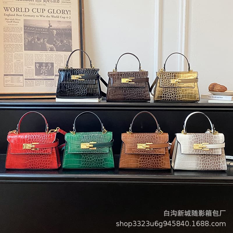 Niche Design Premium Kelly Bag 2026 Spring New Collection Exquisite Shoulder Crossbody Versatile Handbag for Women