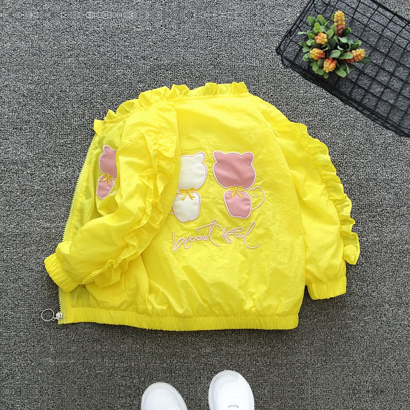 Girls' baseball cardigan, spring 2025, lightweight jacket, autumn/spring style, fashionable jacket for medium and large children.
