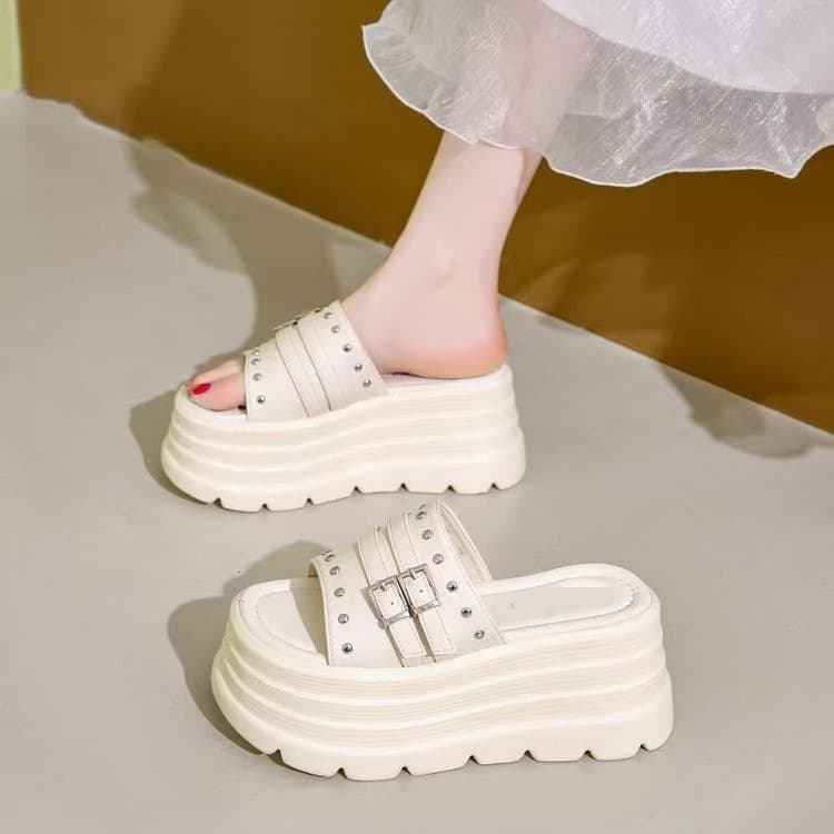 8cm Platform Slide Sandals for Women 2026 New Summer Style Rivet Casual Sandals Height Increase for Petite One-Strap Slides