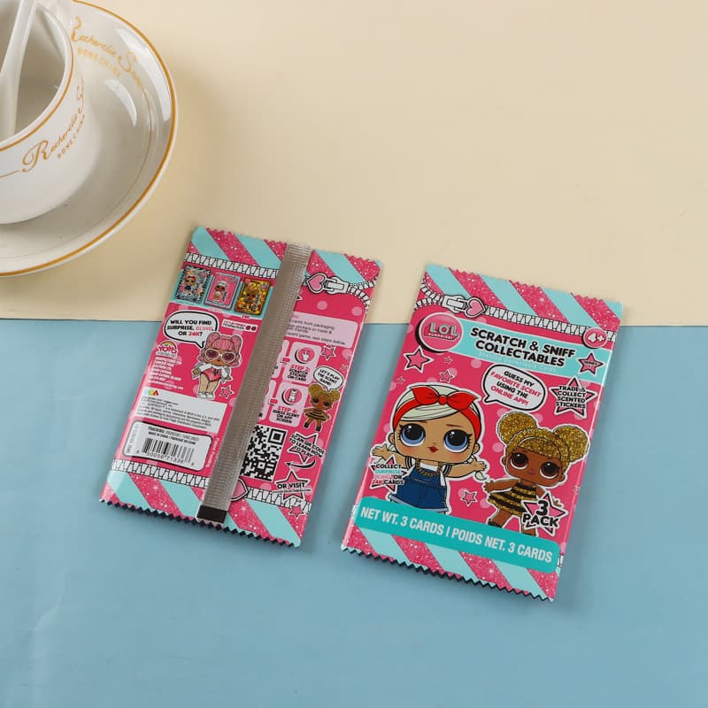 Cross-border Ultraman game card packaging bags custom, cartoon card bags, acrylic foil center-seal bags, customizable