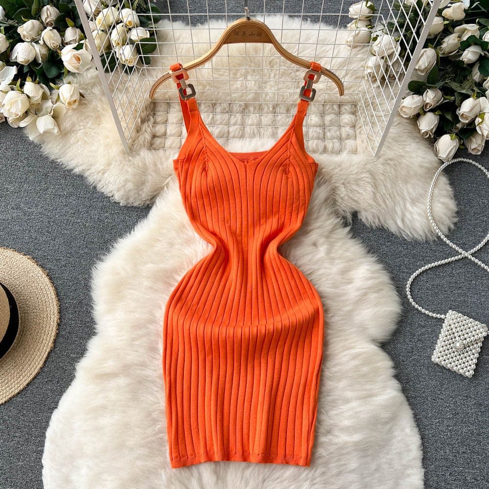 Knitted suspender dress for women summer 2022 new slim fit vest dress with temperament and bottoming short skirt