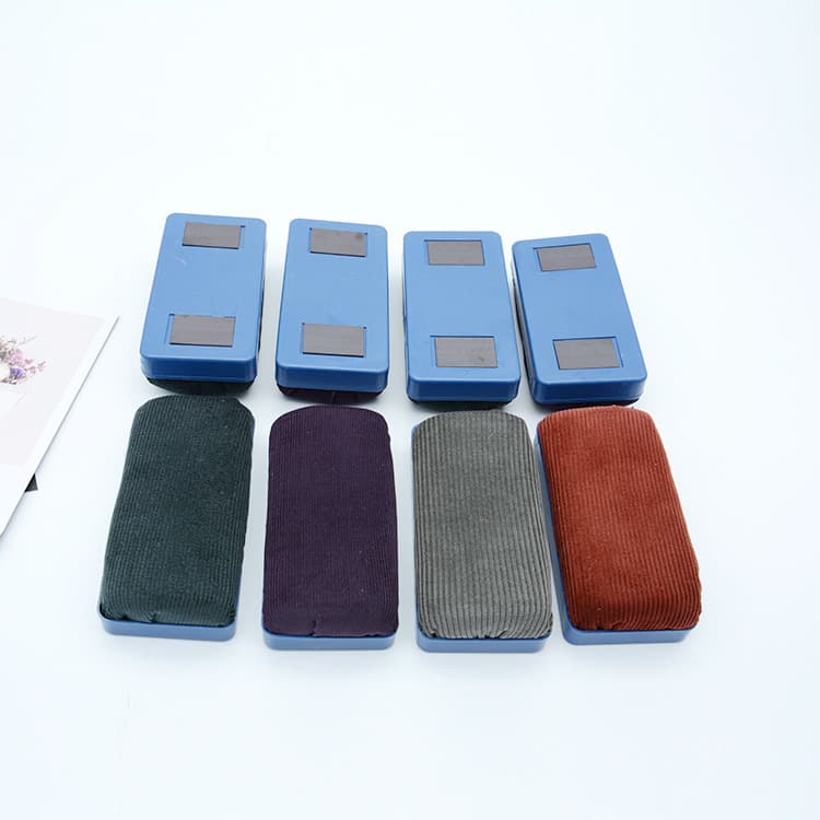 Ding dong whiteboard eraser factory direct supply large and small flannel magnetic plastic easy-to-eras chalk accessories blackboard eraser brush