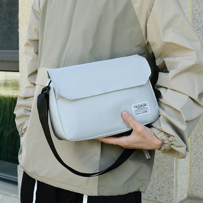 Export Simple Men's Shoulder Bag New Casual Women's Lightweight Messenger Bag Cross-border Men's Crossbody Bag Large Capacity