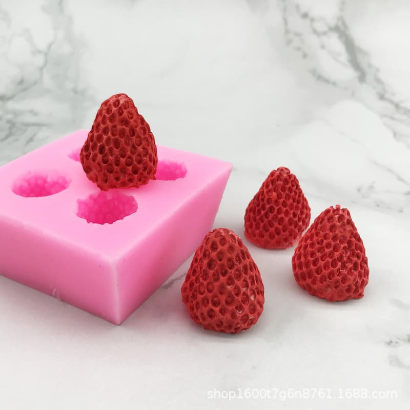 Three-dimensional strawberry grinder chocolate silicone mold cake decoration tool hand-kneaded mold candle soap grinder