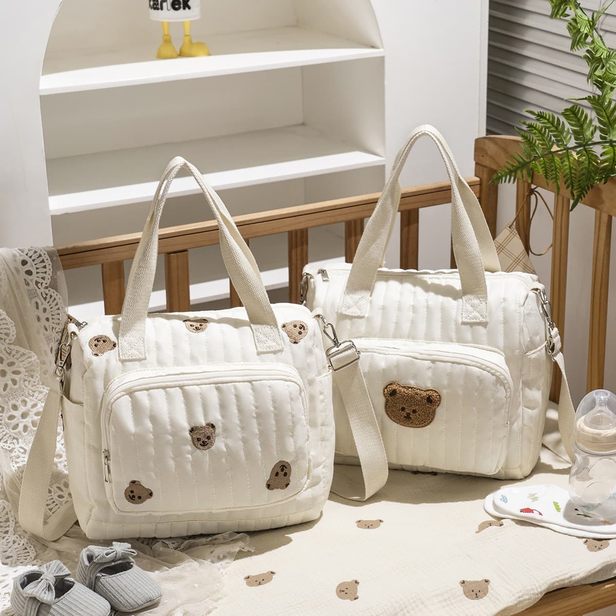 2026ins New Quilted Embroidered Mommy Bag Short-distance Lightweight Outing Bear Mother and Baby Bag Large Capacity Handbag