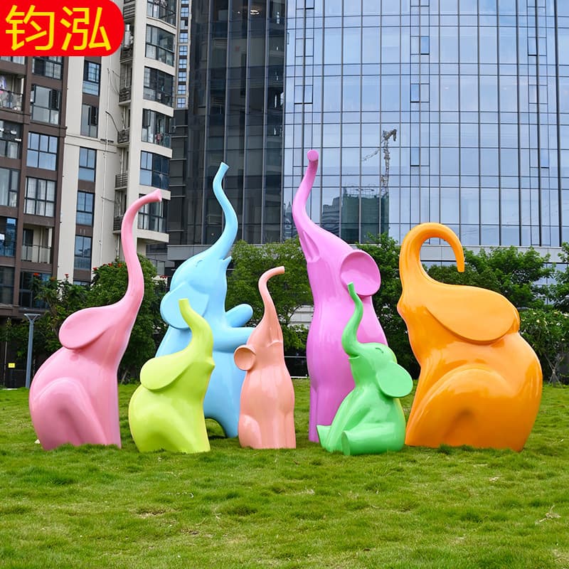 Cartoon Creative Elephant Outdoor Garden Courtyard Decoration Landscape Sculpture Kindergarten Playground Outdoor Ornament