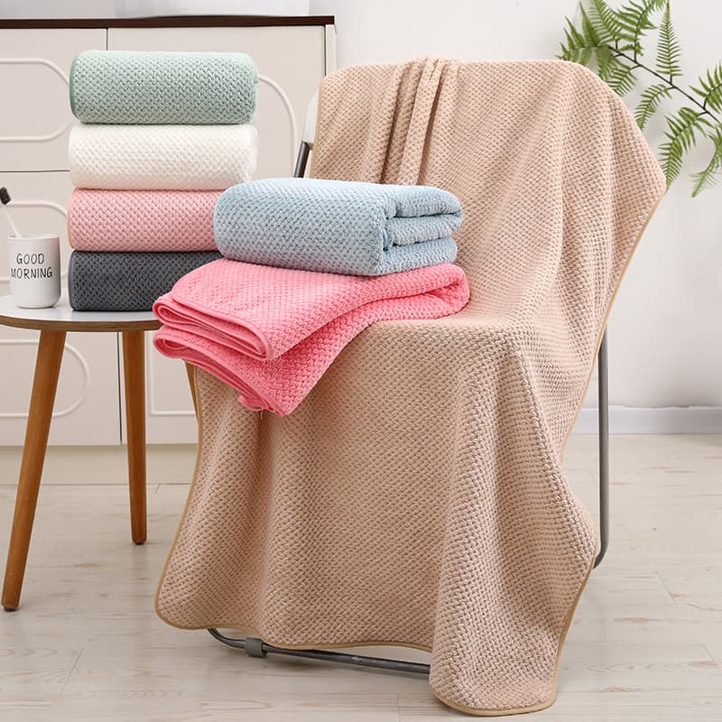 Large Bath Towel, Thickened 90*170 Coral Fleece Bath Towel, Quick-Drying Towel, Bath Towel, Beach Towel, Swimming Gift, Large Towel
