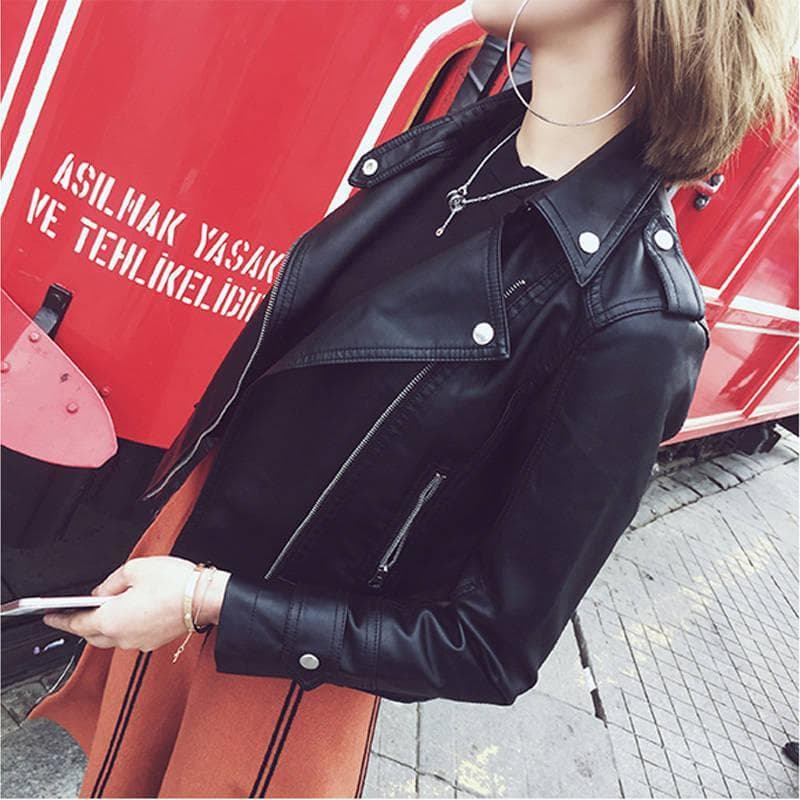 Small leather jacket women's short jacket spring and autumn 2024 new Korean style slim and slim motorcycle leather jacket trend