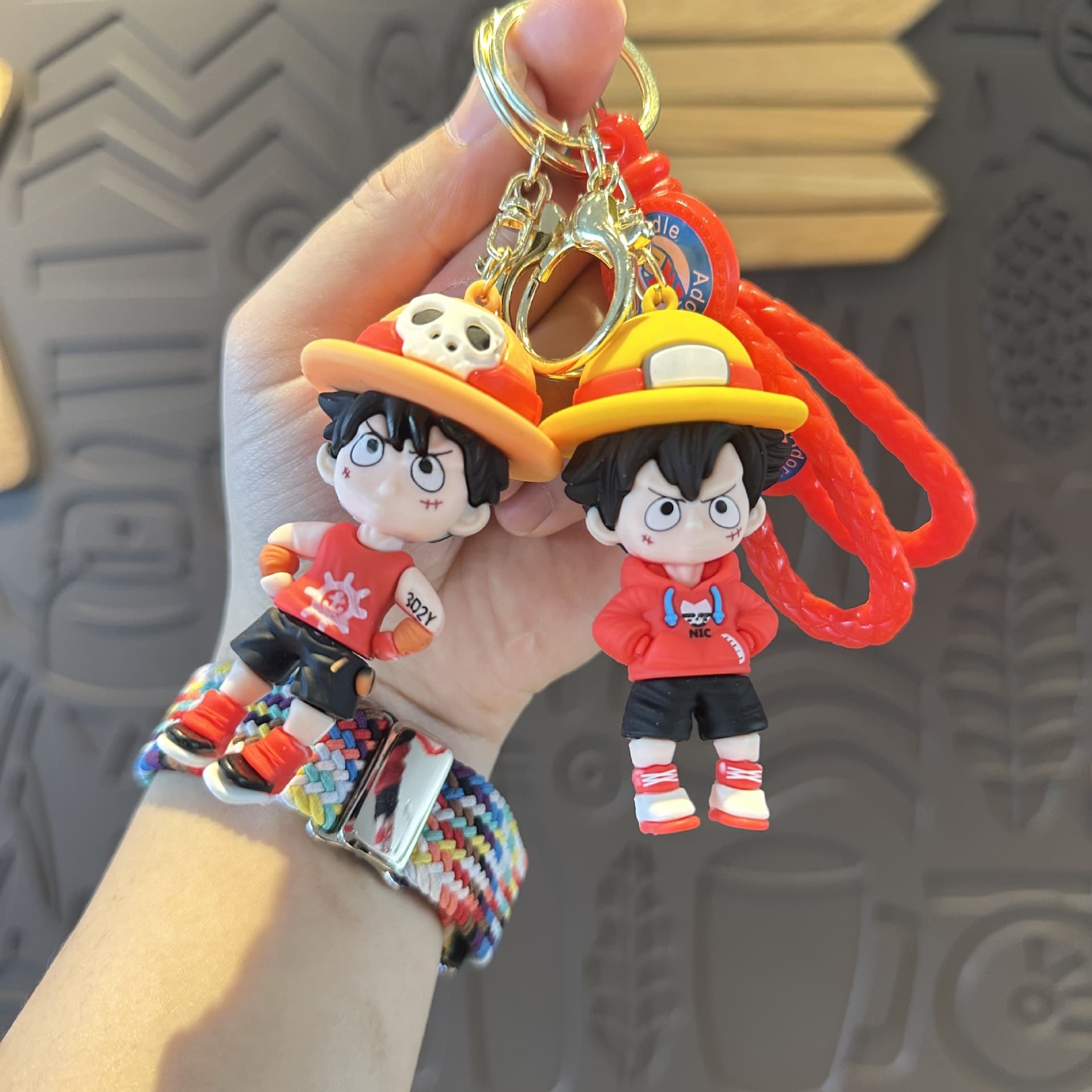 New One Piece Luffy Cartoon Figure Keychain Trendy Ace Backpack Pendant Car Key Chain Claw Machine Prize