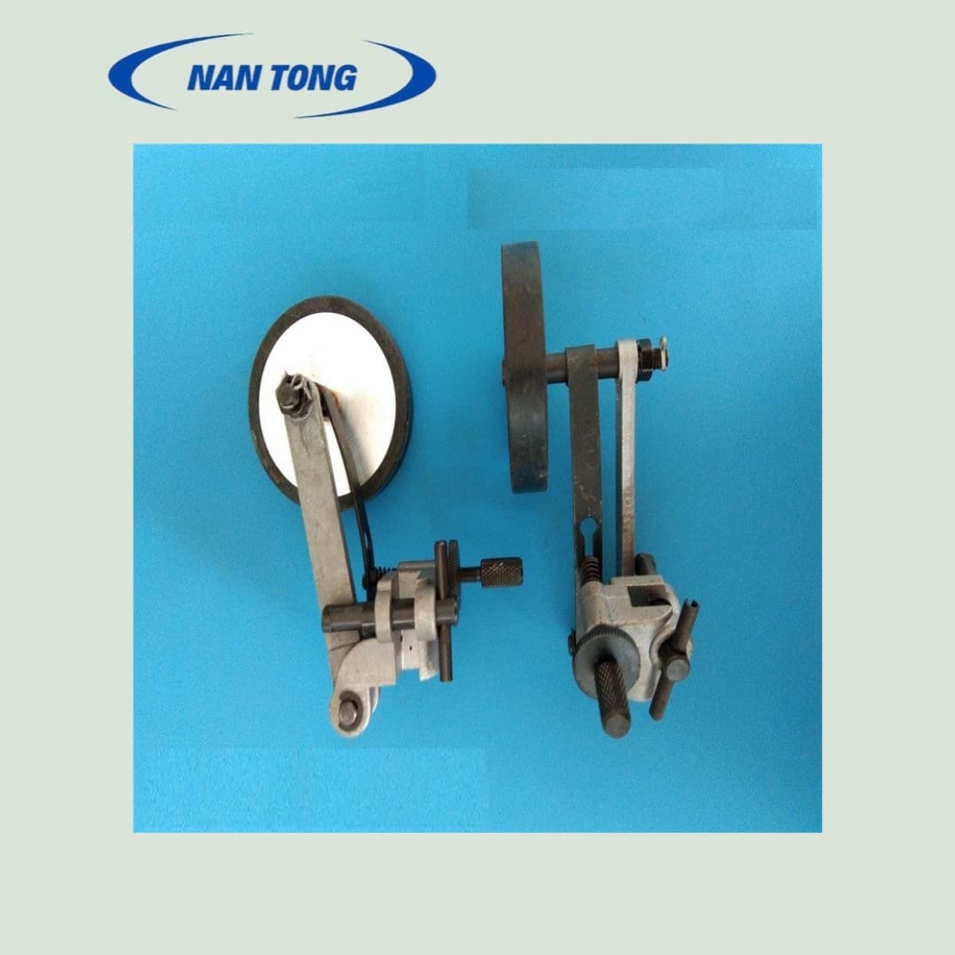 Mitsubishi press paper pressing rubber wheel assembly, Heidelberg Komori Roland press parts, paper pressing wheel, rubber press parts