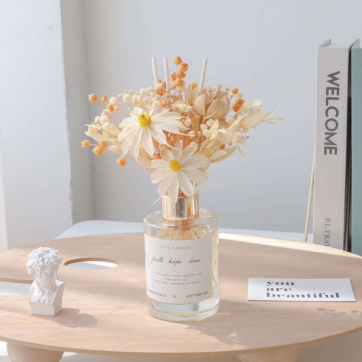 Preserved flower and baby's breath mixed bouquet, home decoration, flameless aromatherapy essential oil, air freshener, bedroom