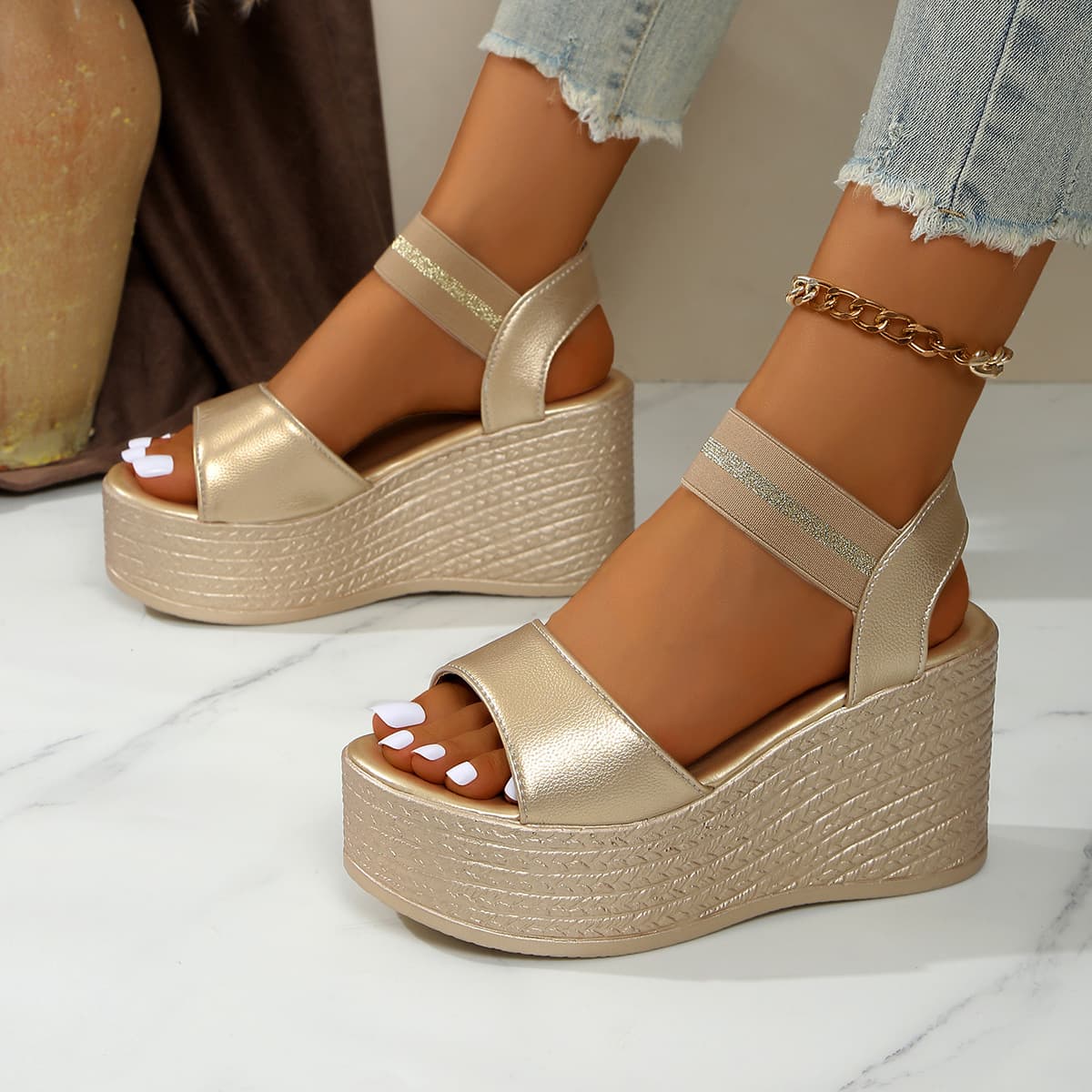 Cross-border Export Women's Sandals, New Summer Style, European and American Fashion One-Strap Thick Platform Wedge Roman Sandals, Plus Size