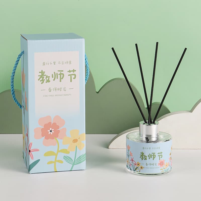 9.10 Teacher's Day Gift for Female Kindergarten Teacher, Reed Diffuser Gift Box, Niche and Premium Practical Gift