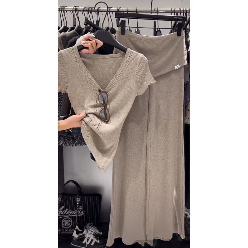Korean-style V-neck Knitted Slim Fit T-Shirt + Stitched Flounce Hem Flared Casual Long Pants Set for Women