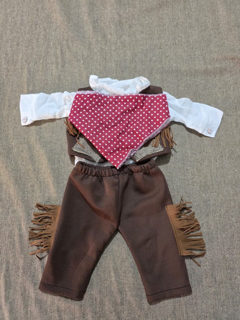 Cowboy-Themed Newborn Photography Studio Outfit for Baby Full Moon Photos