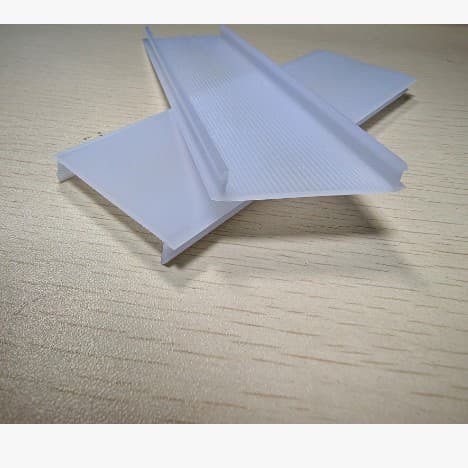 PC lampshades, PC plastic lamp covers for linear lights, LED lampshades, customizable PC lampshade lighting fixtures for wholesale.