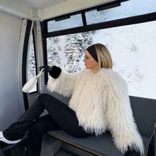 European and American Faux Fur Coat Round Neck Short Style Plush Faux Fur Coat Fluffy Wool Women's Shuba