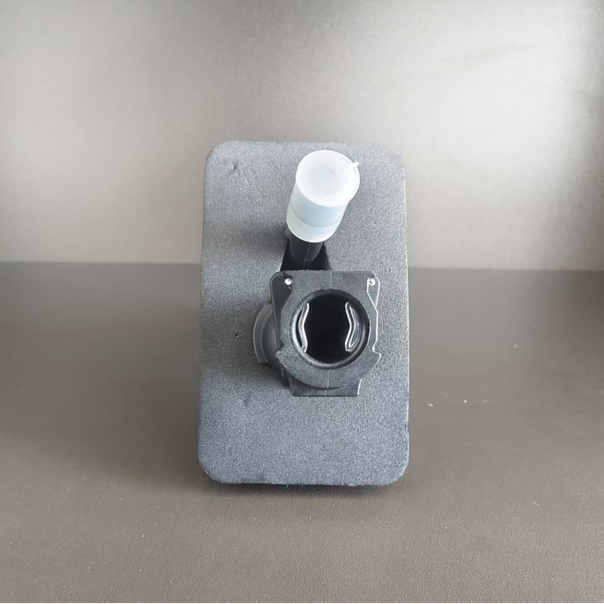 24585304 Chevrolet Clutch Master Cylinder