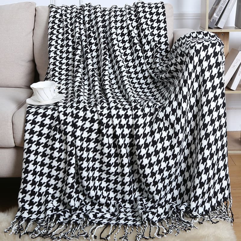 Summer air conditioning blanket, knitted blanket, houndstooth tassel sofa blanket, small blanket, bed runner, American style wool nap blanket