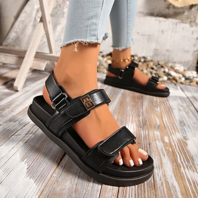 Thick-Soled Sandals for Women Summer 2026 New Style Casual Sports Velcro Flat Beach Sandals Student High-End Roman Sandals