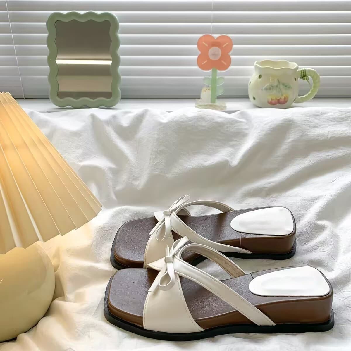 French style beautiful sandals for women summer outer wear 2026 new evening fairy style sandals thick-soled wedge-heeled flip-flops