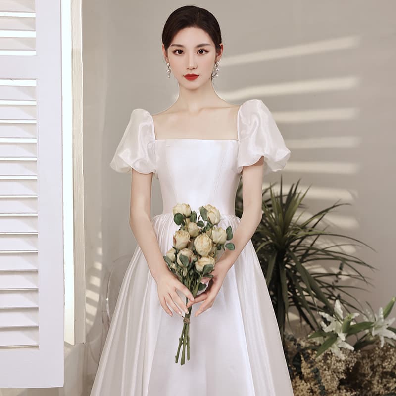 French Style Light Wedding Dress Forest Photography Satin White Toast Dress Bride 2026 New Simple Elegant Waist-Nipping Slimming
