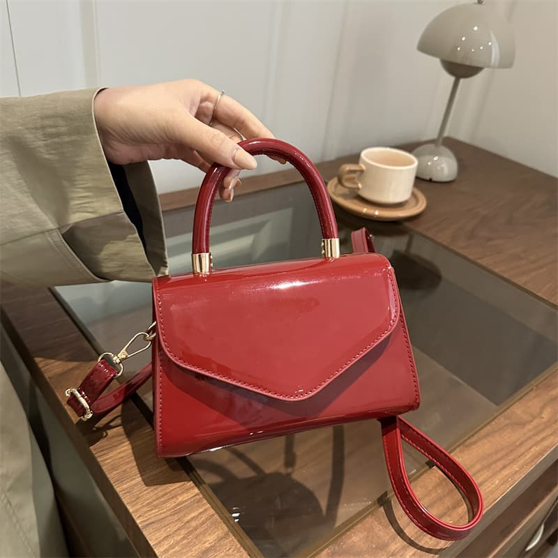 Niche Solid Color Designer High-End Elegant Small Square Bag for Women Minimalist Trendy Textured Versatile Commuter Crossbody Bag