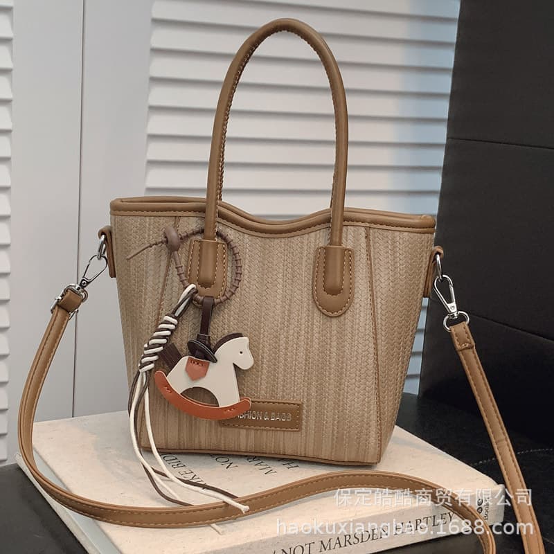 Premium Niche Color-Block Bag for Women 2025 New Trendy Fashion Shoulder Handbag Versatile Crossbody Bucket Bag