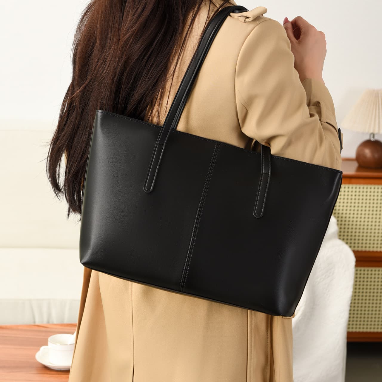 Tote Bag Commuter Large Capacity 2026 Fall New Arrival Bag Minimalist Fashion Women's Handbag Chic Shoulder Bag