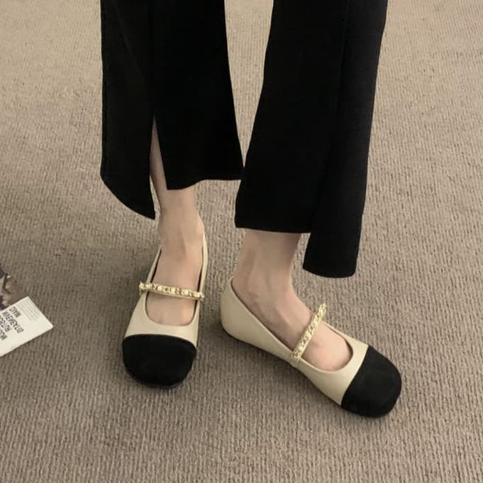 Flat single shoes for women 2026 new spring gentle evening shoes small fragrant style pea shoes French versatile Mary Jane shoes