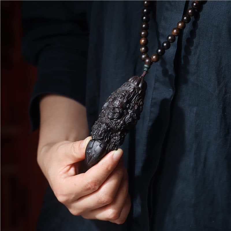 Agarwood Carved Vajra Pestle Handheld Item Demon-Subduing Pestle Solid Wood Carved Car Hanging Accessory Portable Play Pendant Necklace