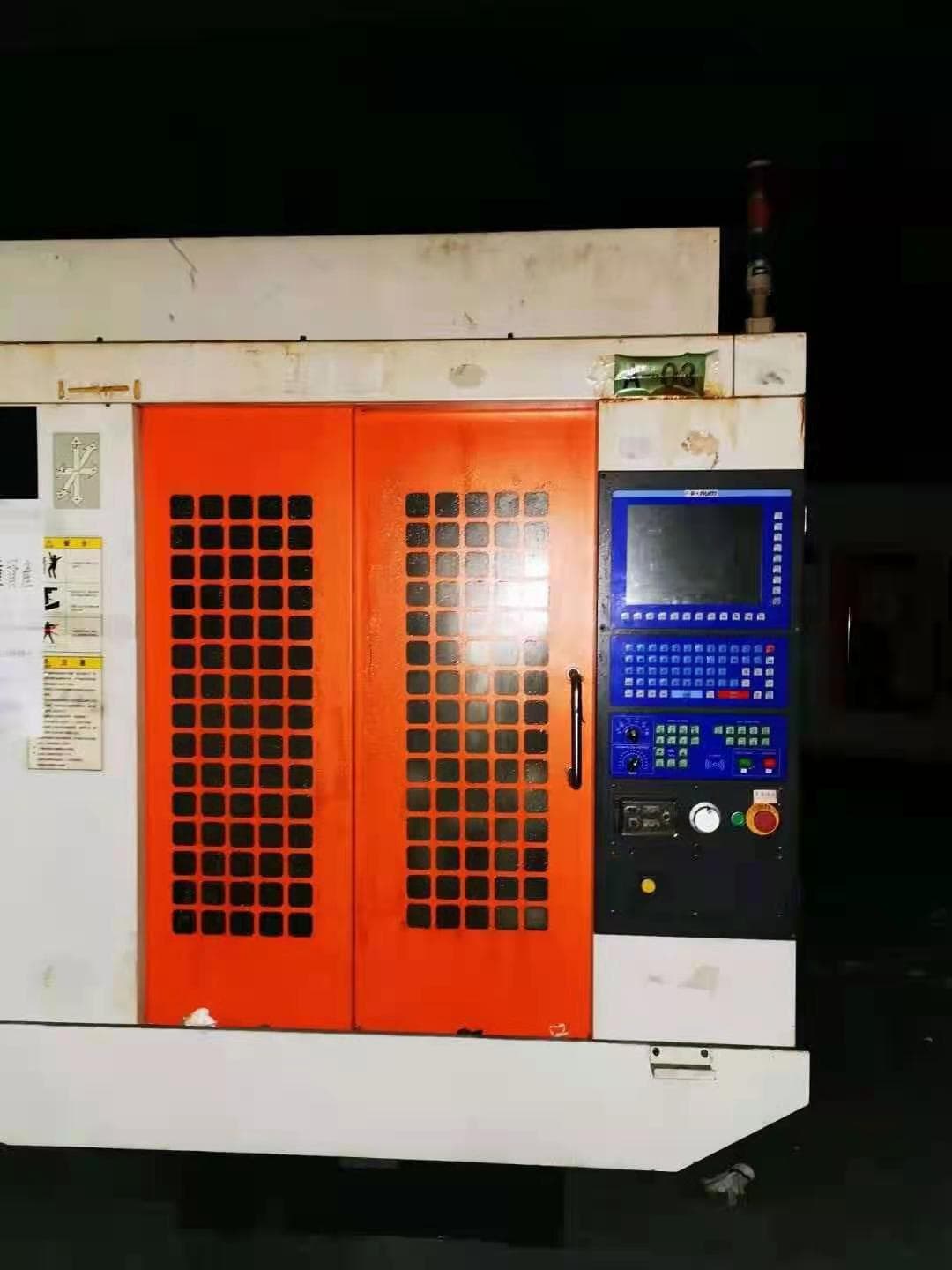 Selling a batch of Taiwan brand Zhunli CNC drilling and milling centers, with Taiwan Cifu system.