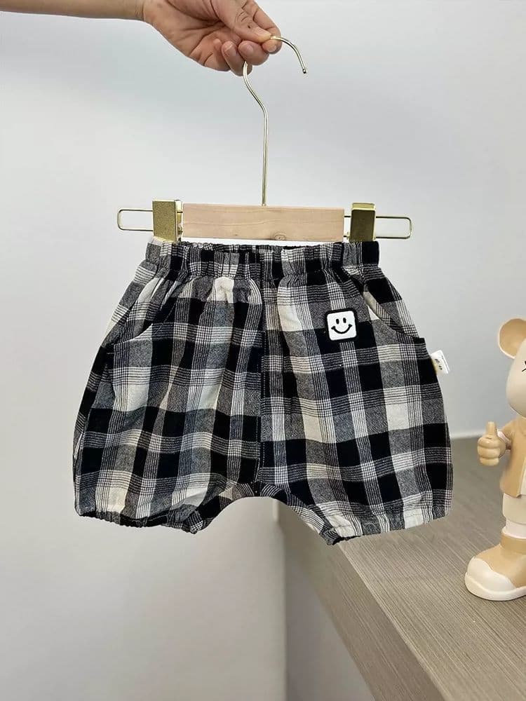 Baby Big PP Pants Summer Thin Infant Black and White Plaid Shorts for Outer Wear Stylish Boys Casual Five-Point Shorts Solid Color