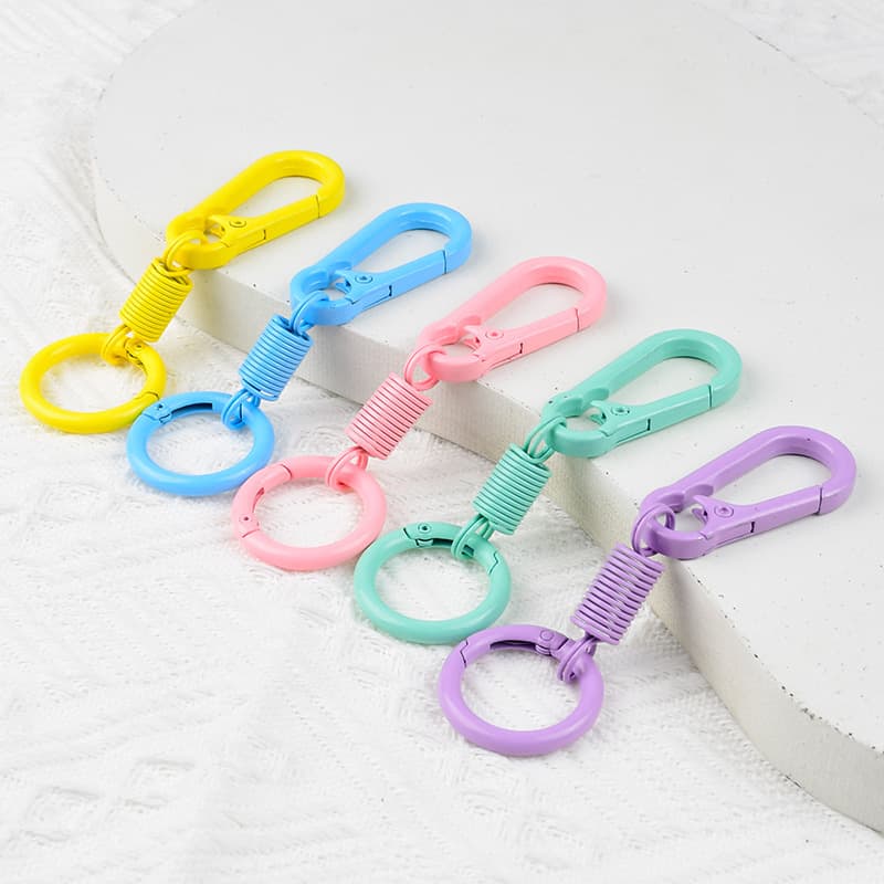 Breathing Mountaineering Spring Keychain Aluminum Alloy Spray Paint Trailer Keychain Simple Dopamine Color Keychain