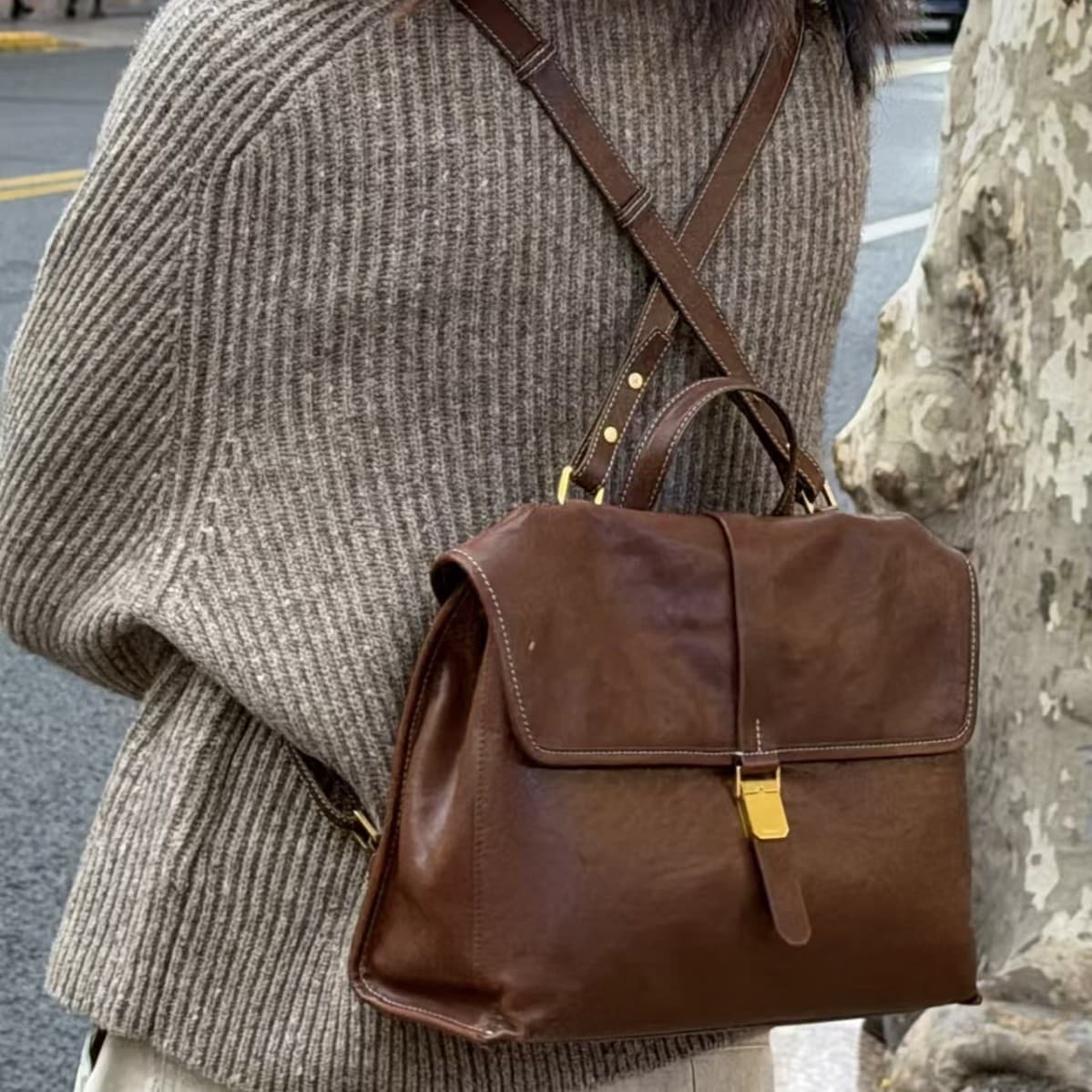 [New Year Gift] Song Shan Xia You Shan Xing Casual Travel Backpack, Fashionable and Versatile Commuter Crossbody Briefcase