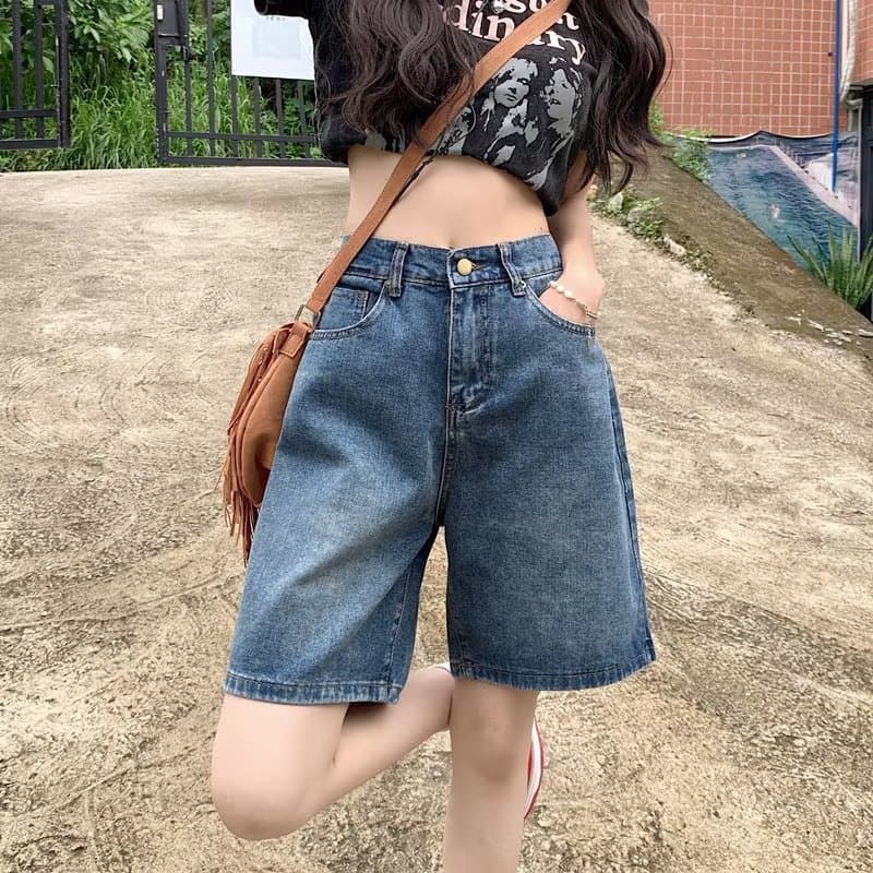 Women's Summer 5-Inch Denim Shorts, High-Waist Straight-Leg Slimming, American Retro Design, Loose Wide-Leg Mid-Length Shorts for Petite