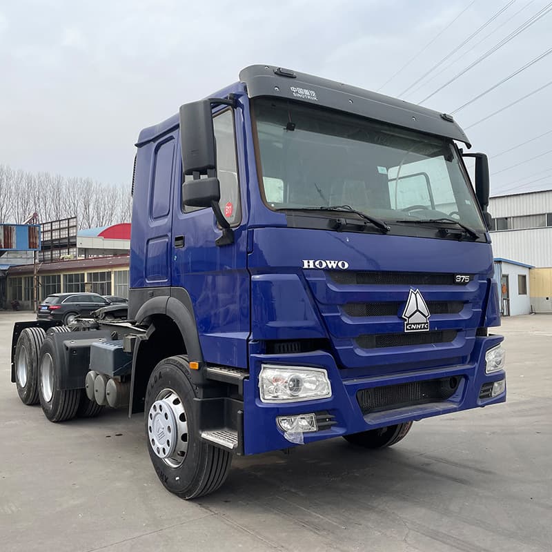 Sinotruk Howo 6*4 tractor head sell double drive freight truck head 380 horsepower tractor trailer head