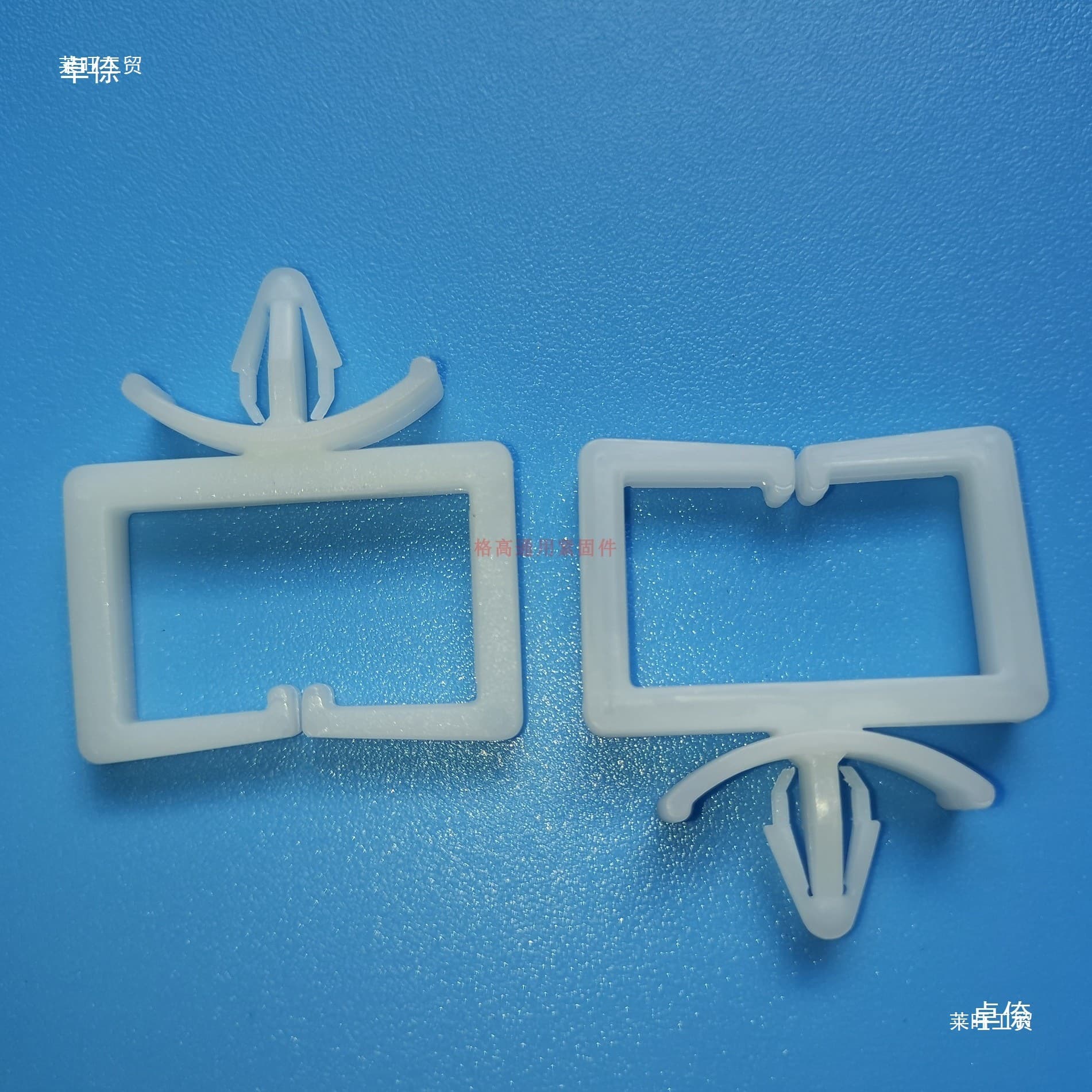 Natural nylon saddle-shaped cable clip GMR-CHA-5-66, square clip-type cable tie, and other cable fasteners.