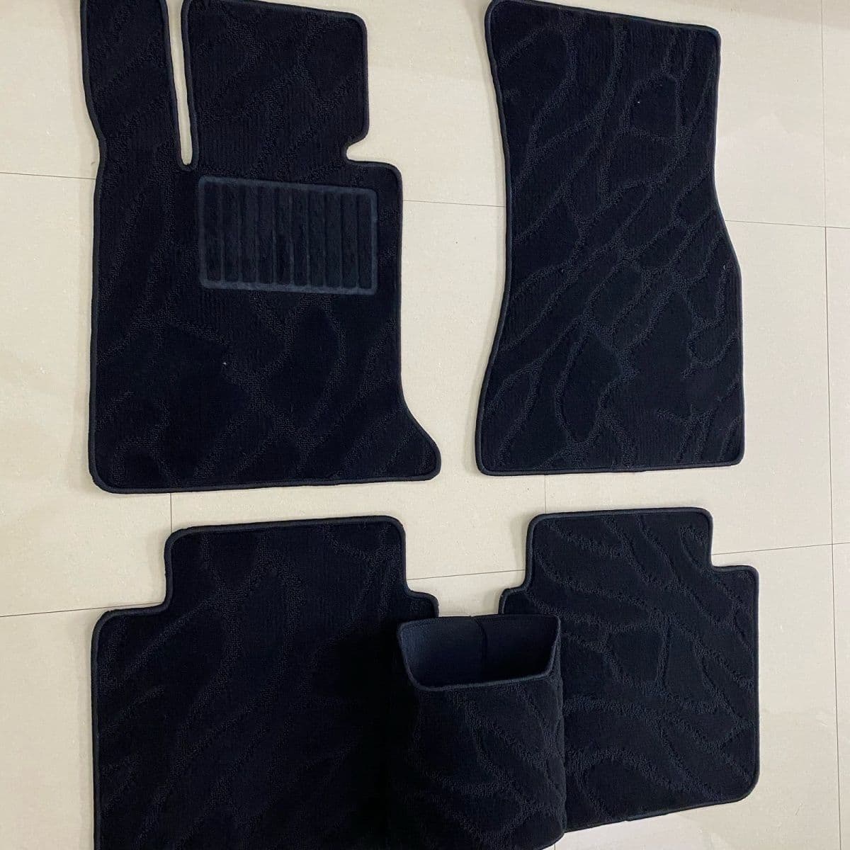 For BMW 5 Series E39 E60 Carpet, BMW 5 Series Standard Wheelbase Long Wheelbase BMW GT Original Carpet Floor Mat