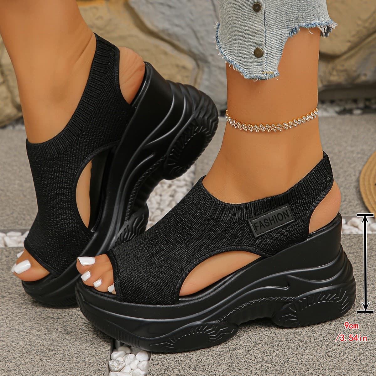 Cross-border 2026 New Style Plus Size Sports Sandals Breathable Hollow Solid Color Elastic Slip-on Knit Women's Thick Sole Sandals