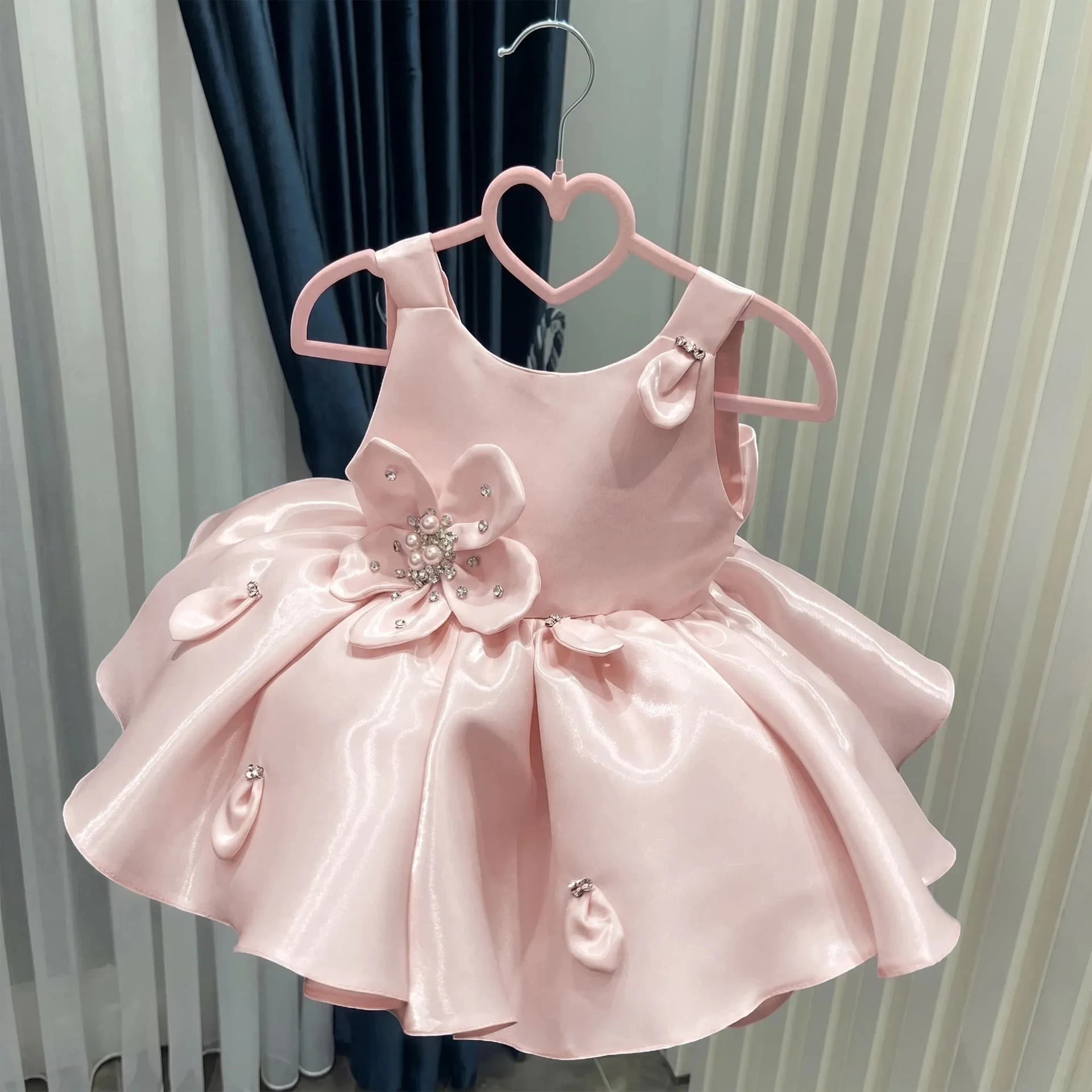 Pink suspender satin girl's one-year-old dress three-dimensional flower rhinestone puff skirt baby party photo princess dress