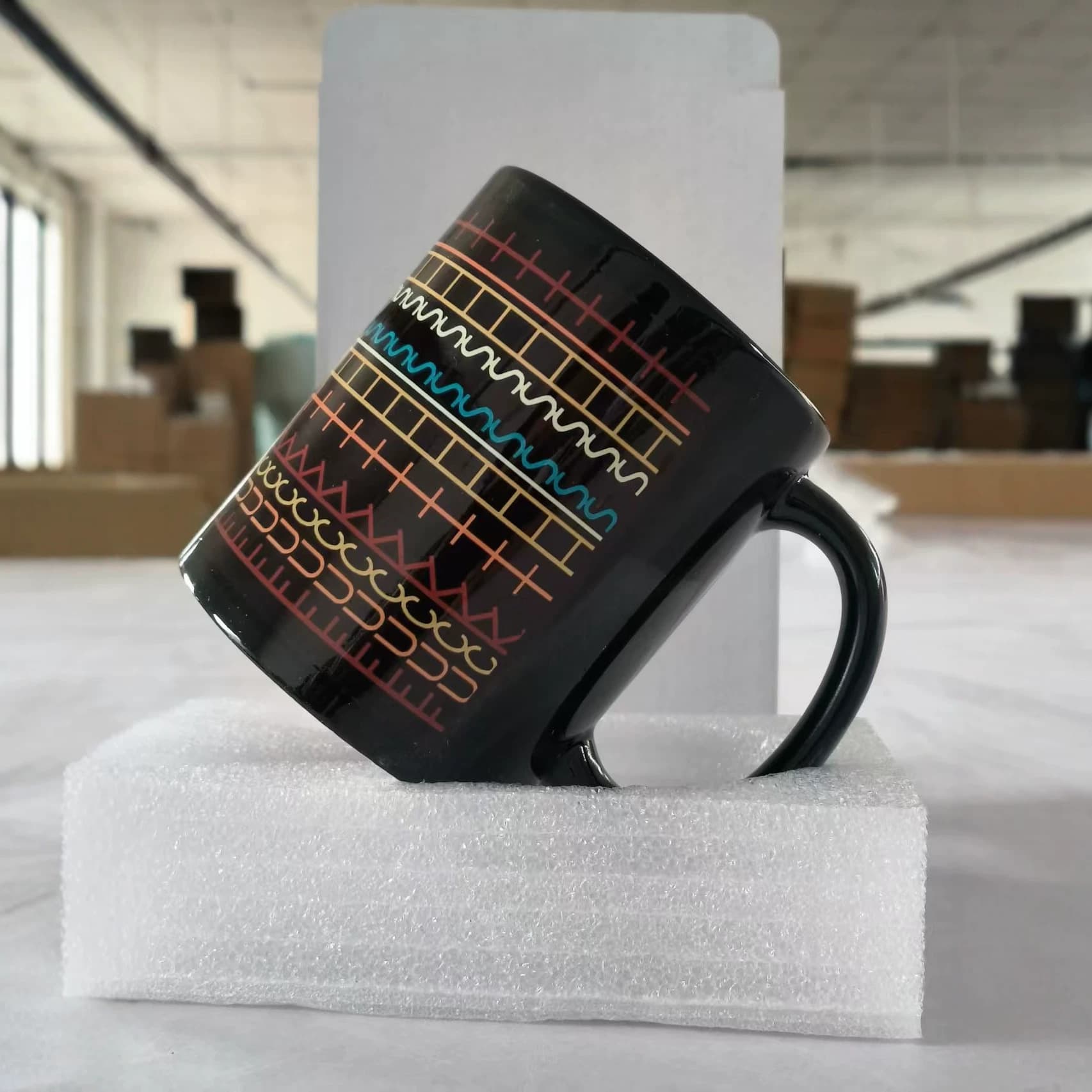 Manufacturer wholesale customized ceramic white cup production photo pattern color changing cup fixed color picture LOGO dropshipping mug