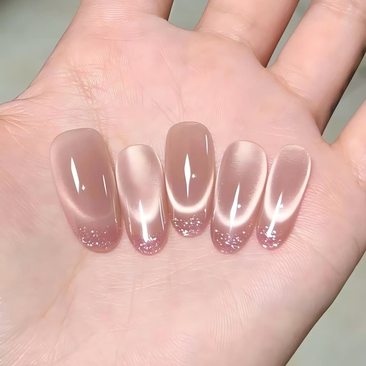 [Smell the Rose] Dazzling French cat-eye handmade nails, high-end white and pink nail art patches