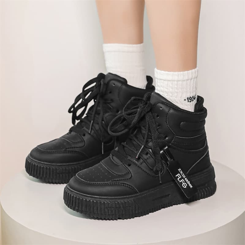 High-top winter youth trendy versatile casual white sneakers, thick-sole mid-top couple's white shoes for students